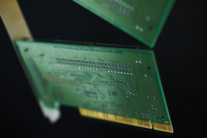 一枝红杏网站：探索多元文化与艺术的独特平台