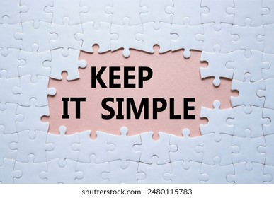 一男一女打扑克的视频：趣味对决与紧张时刻